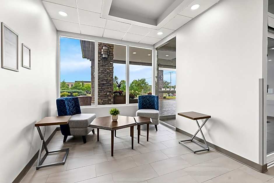 Holiday Inn Express Nashville-Hendersonville By IHG