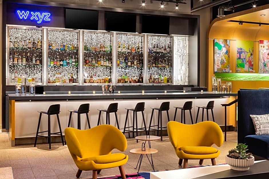Aloft Minneapolis