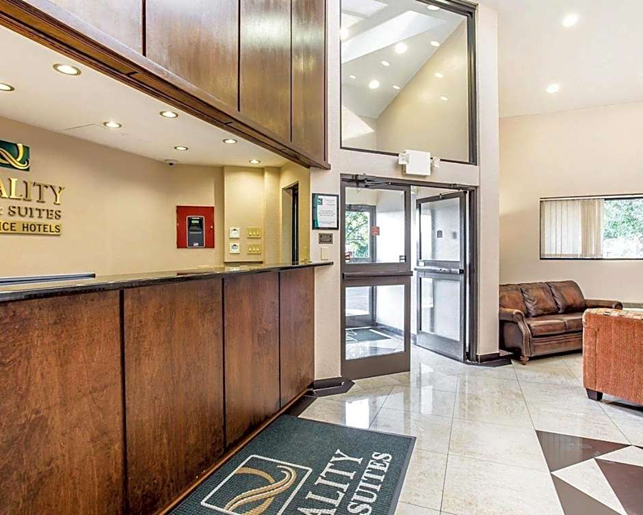 Quality Inn & Suites Coliseum