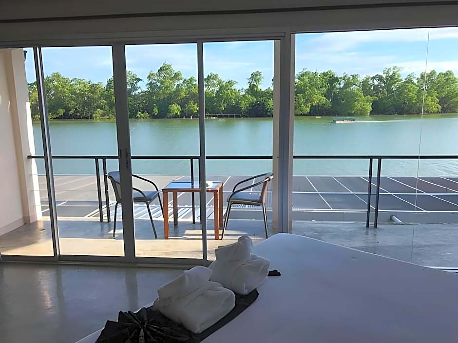 Nopparat Garden Hotel