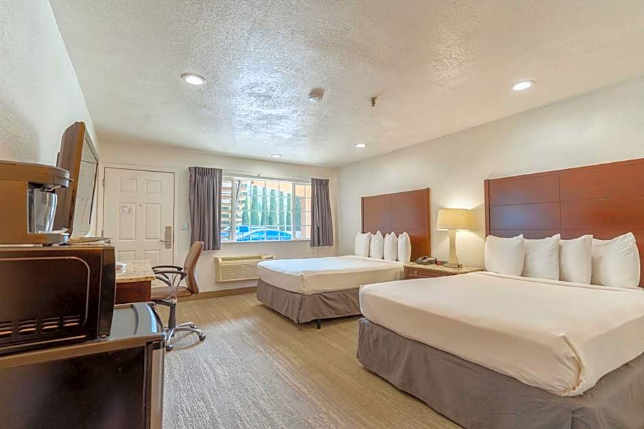 The Yosemite Inn