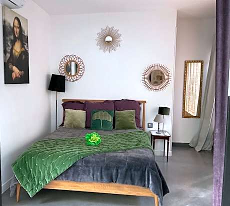 Suite with Garden View and Terrace