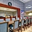 Hampton Inn By Hilton & Suites Newark-Harrison-Riverwalk