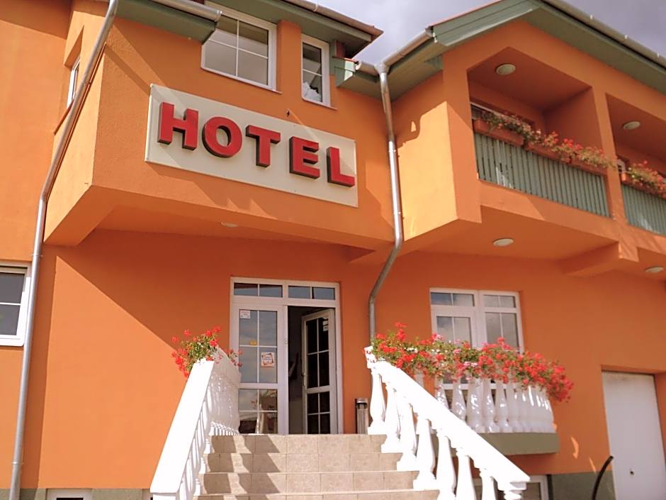 Nimród Hotel és Ètterem