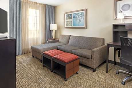 Double Room with Two Double Beds - Hearing Mobility Access with Tub - Non-Smoking