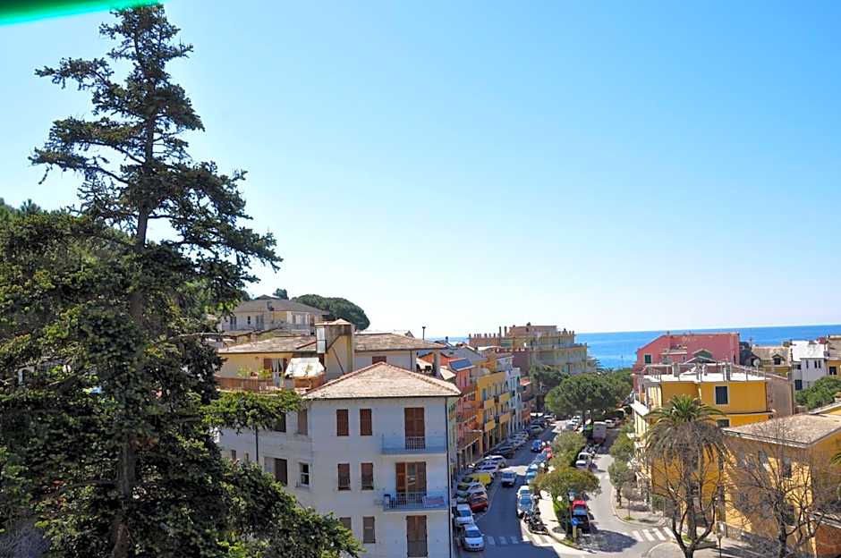 Hotel Residence Moneglia