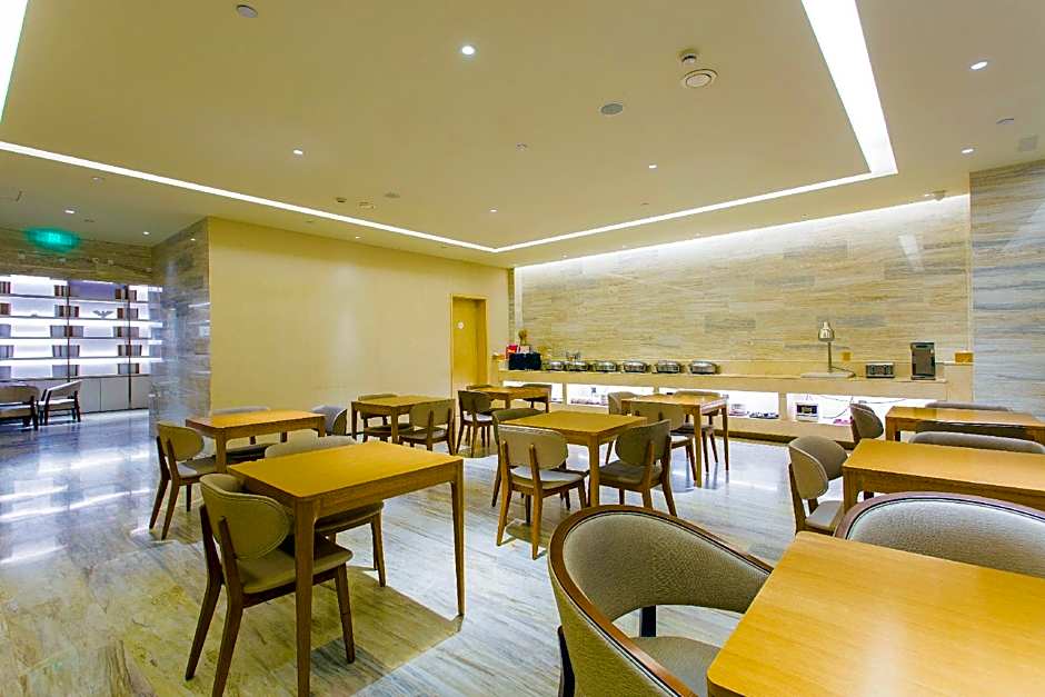 JI Hotel Xi'ning Station – Xining