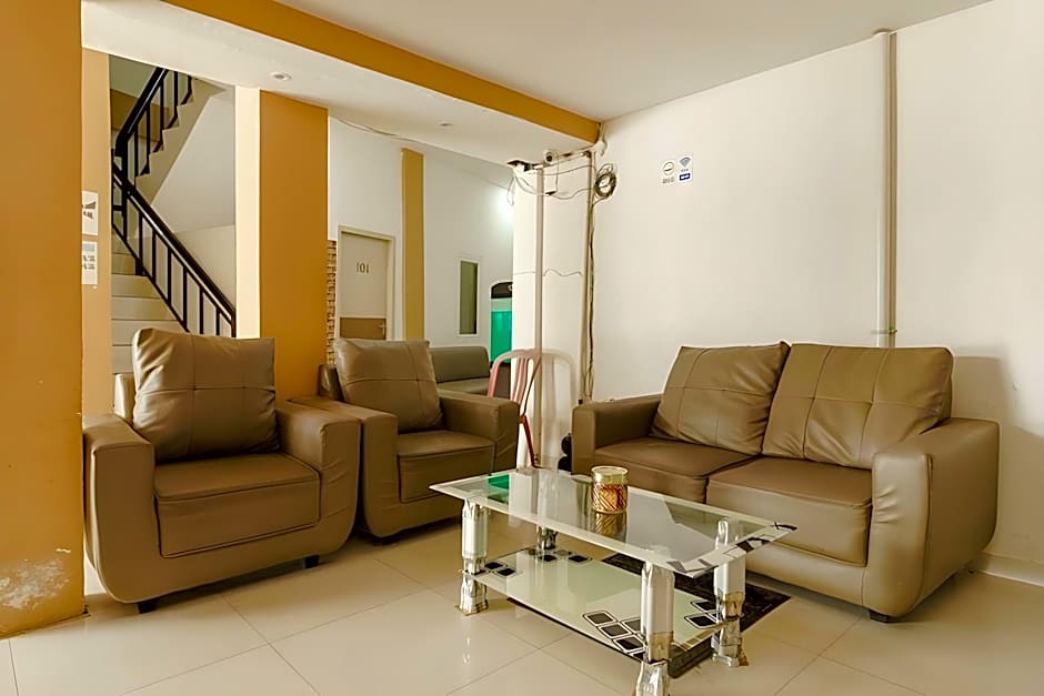 RedDoorz @ Tara Homestay Palembang