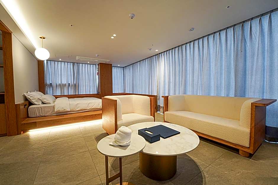 Hotel Ground27