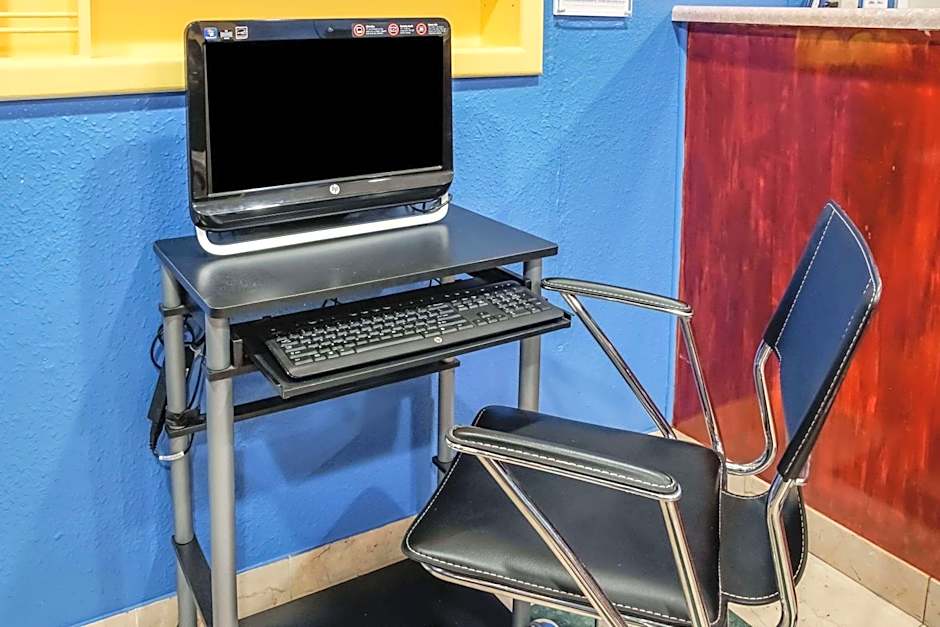 Days Inn by Wyndham Bastrop