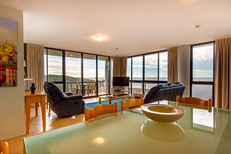 One-Bedroom Premium Apartment with Sea View