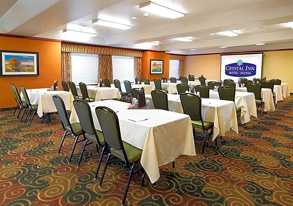 Crystal Inn Hotel & Suites - Salt Lake City