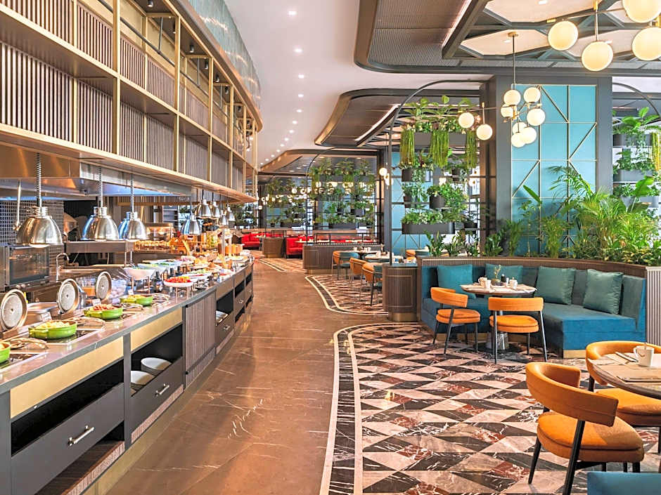 Mövenpick Hotel Istanbul Marmara Sea