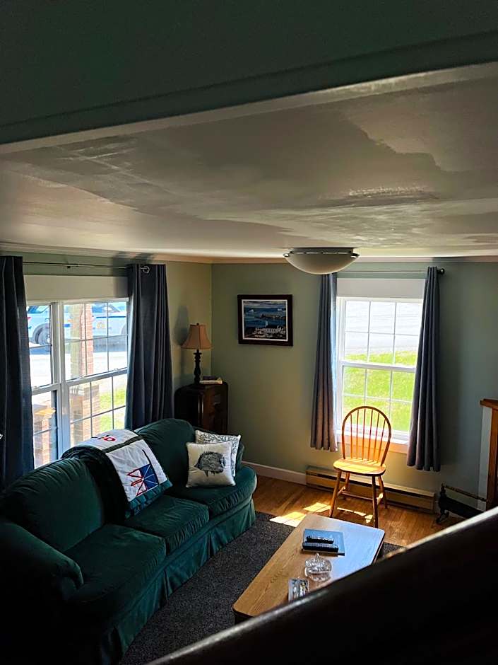 Toulinguet Inn - Suites