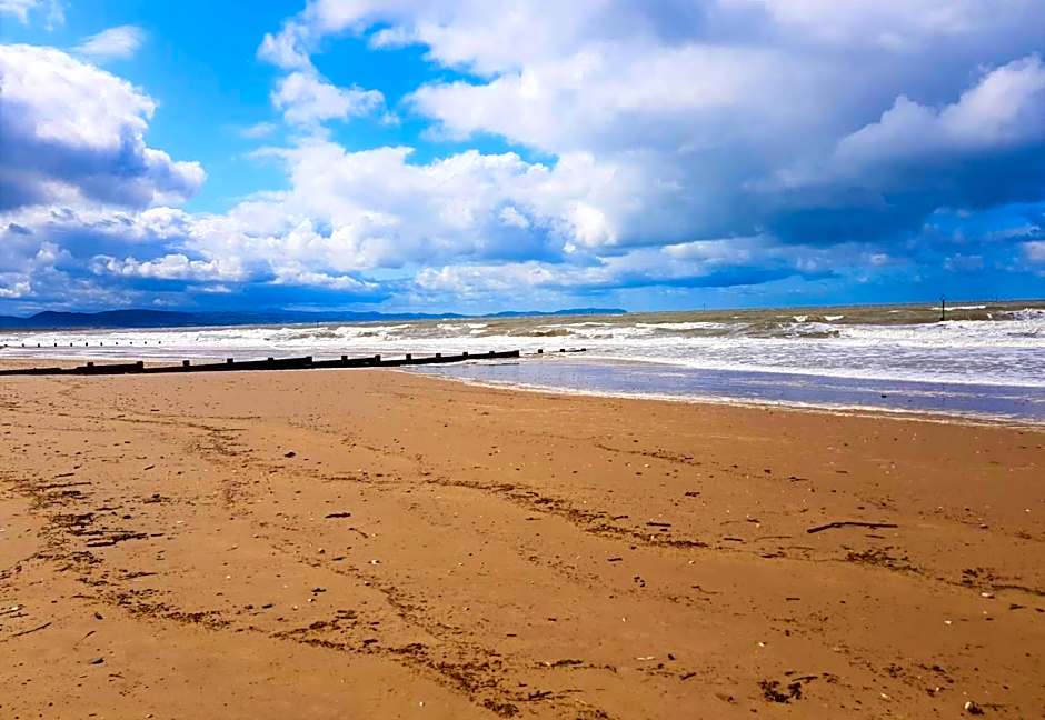 519 Family Caravan at Golden Gate Holiday Centre, Sleeps 6