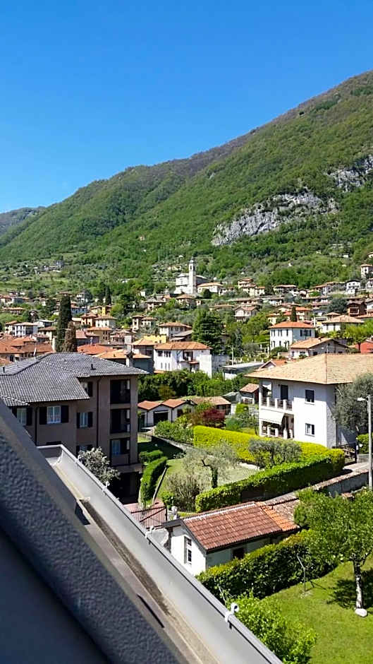 Hotel Lario