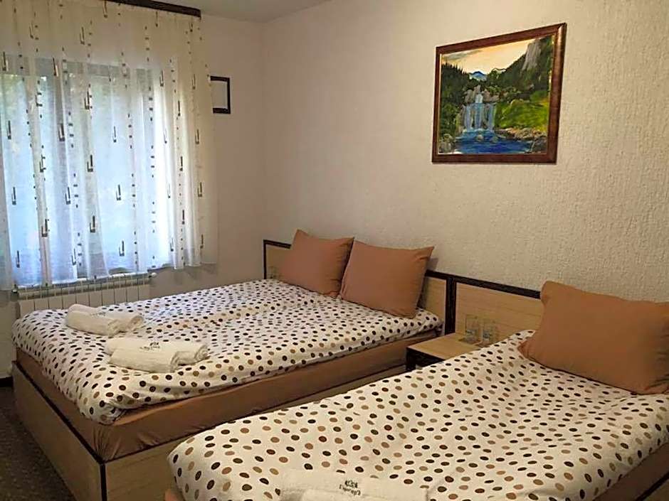 Семеен хотел Гингеръ