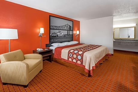 1 King Bed Non-Smoking