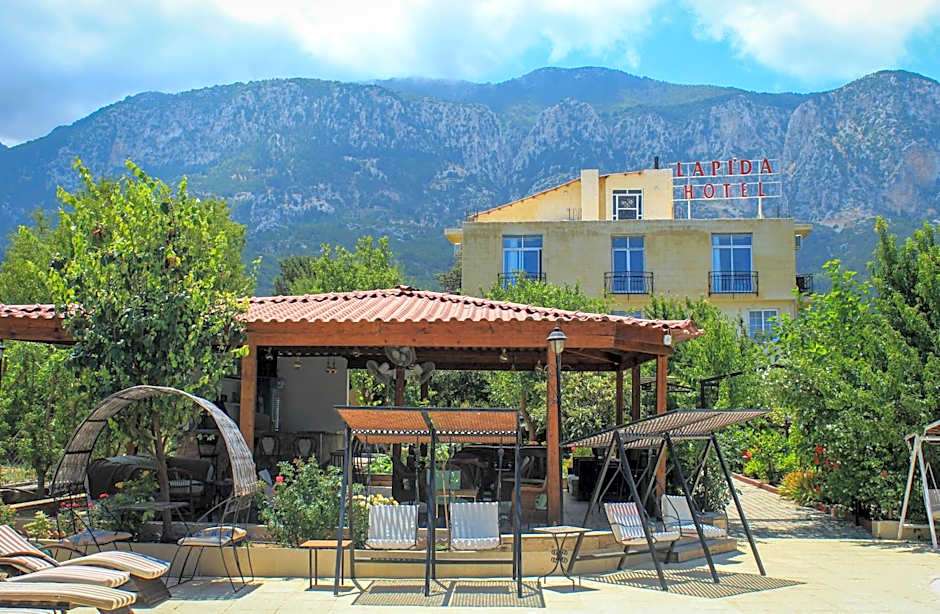 Lapida Garden