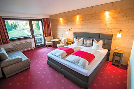 Deluxe Double Room with Balcony