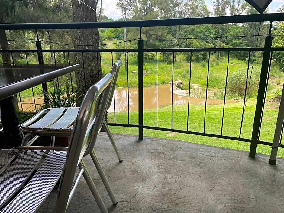 La Moor Country Venue & Eatery