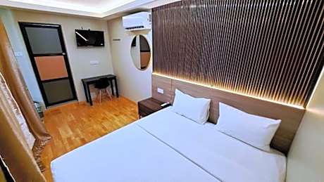 King Room with Balcony