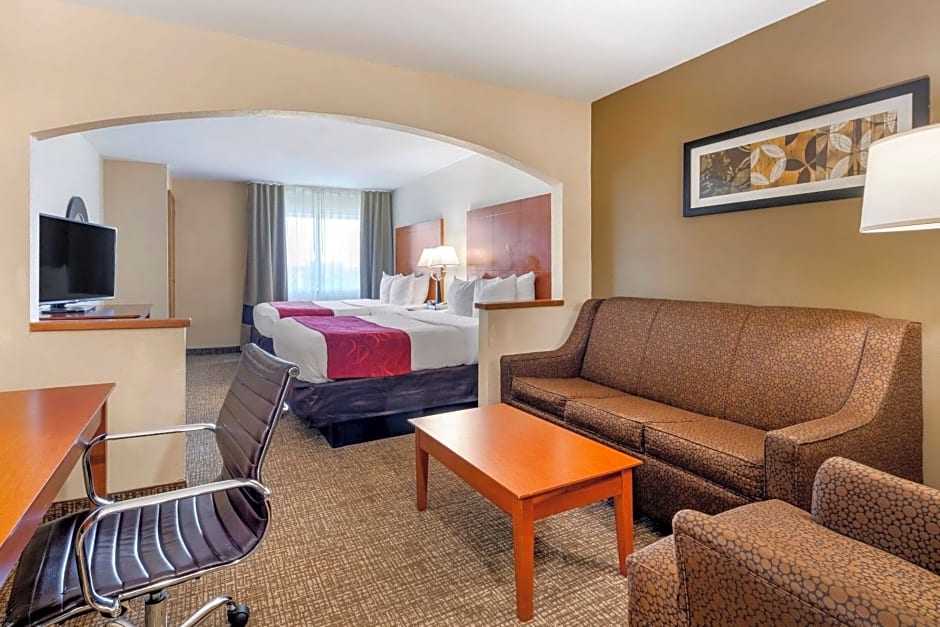 Comfort Suites Dallas Park Central