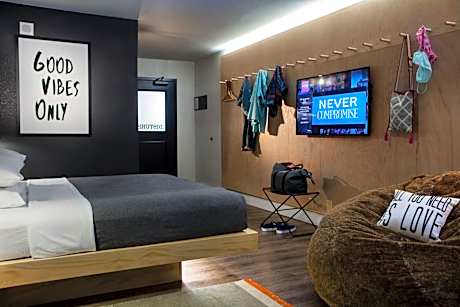 King Room