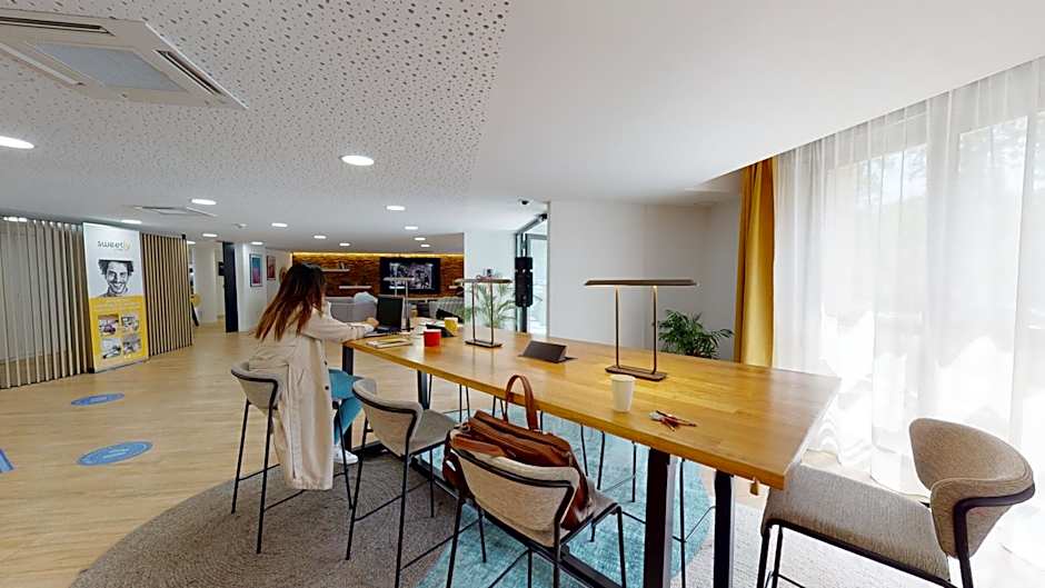 Sweetly Bordeaux Saint-Augustin