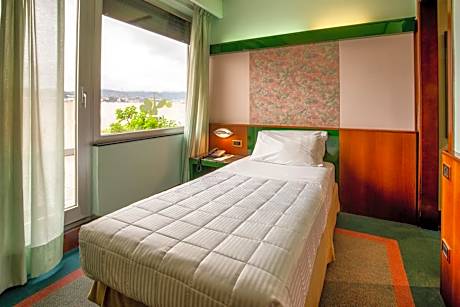 Budget Single Room