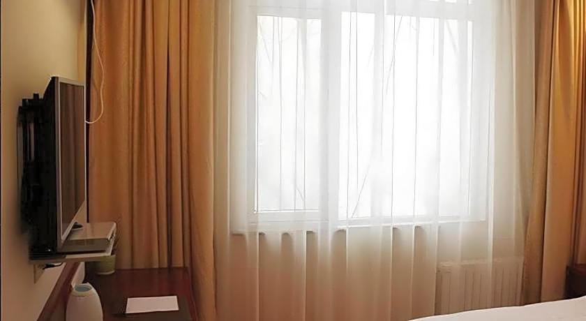 Greentree Inn Anhui Fuyang Funan East Huaihe Road Express Hotel