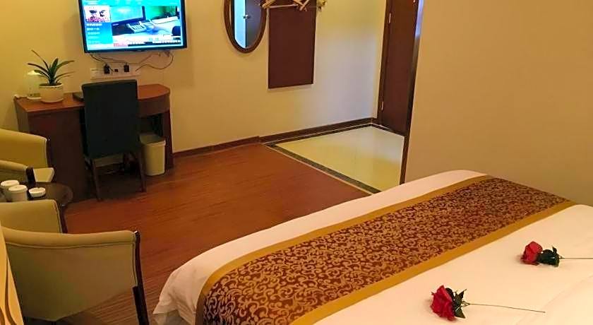 GreenTree Inn Jiangsu Suqian Yiwu Business Center Fukang Avenue Express Hotel