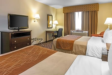 2 Queen Beds, Nonsmoking, Accessible