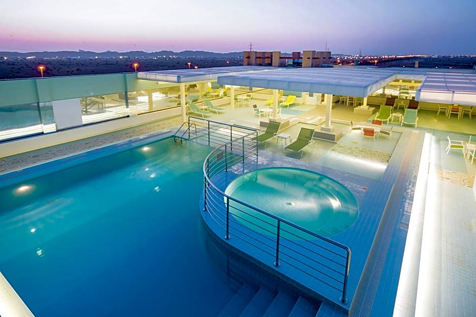 Ayla Bawadi Hotel & Mall