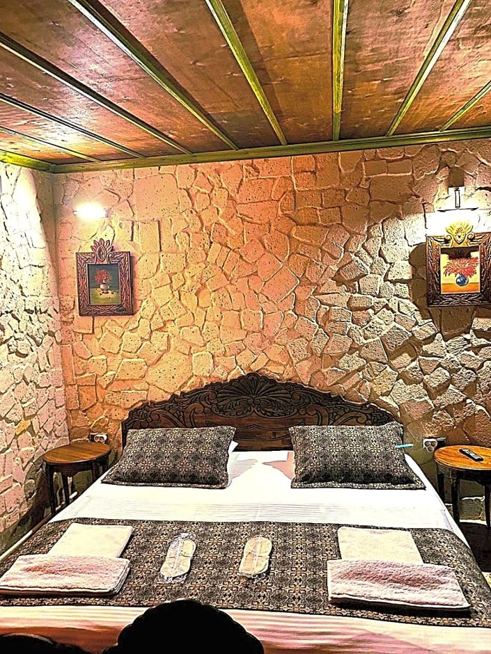 Lovely Cappadocia Hotel