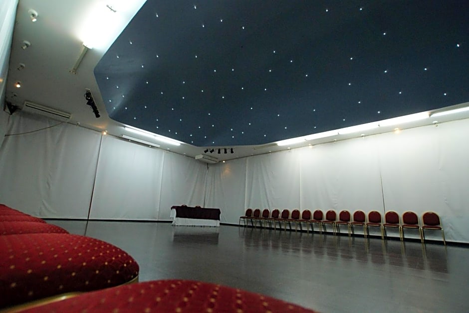 Cristal Palace Hotel