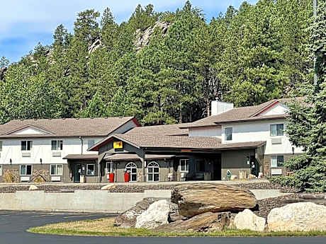 Super 8 by Wyndham Custer/Crazy Horse Area