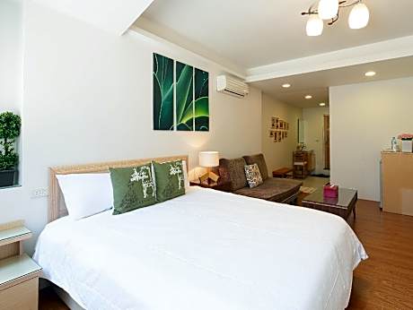 Happiness Yes Hostel II