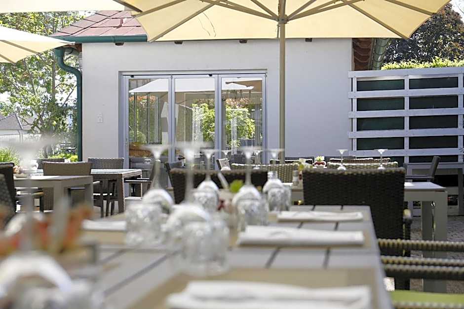 BIRKENHOF GOLS - B & B - Wohlfühl Hotel mit Wochenend-Restaurant