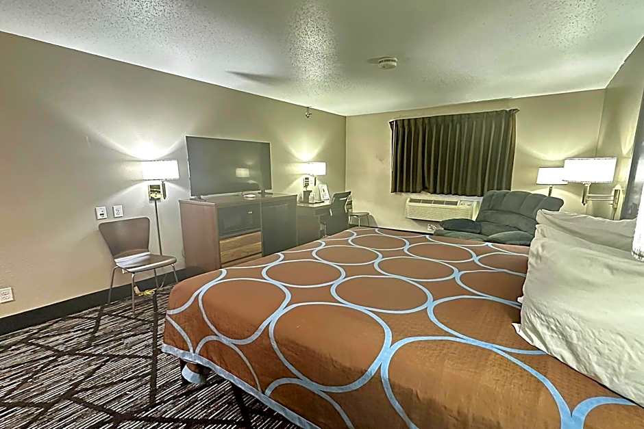 Super 8 by Wyndham Sisseton