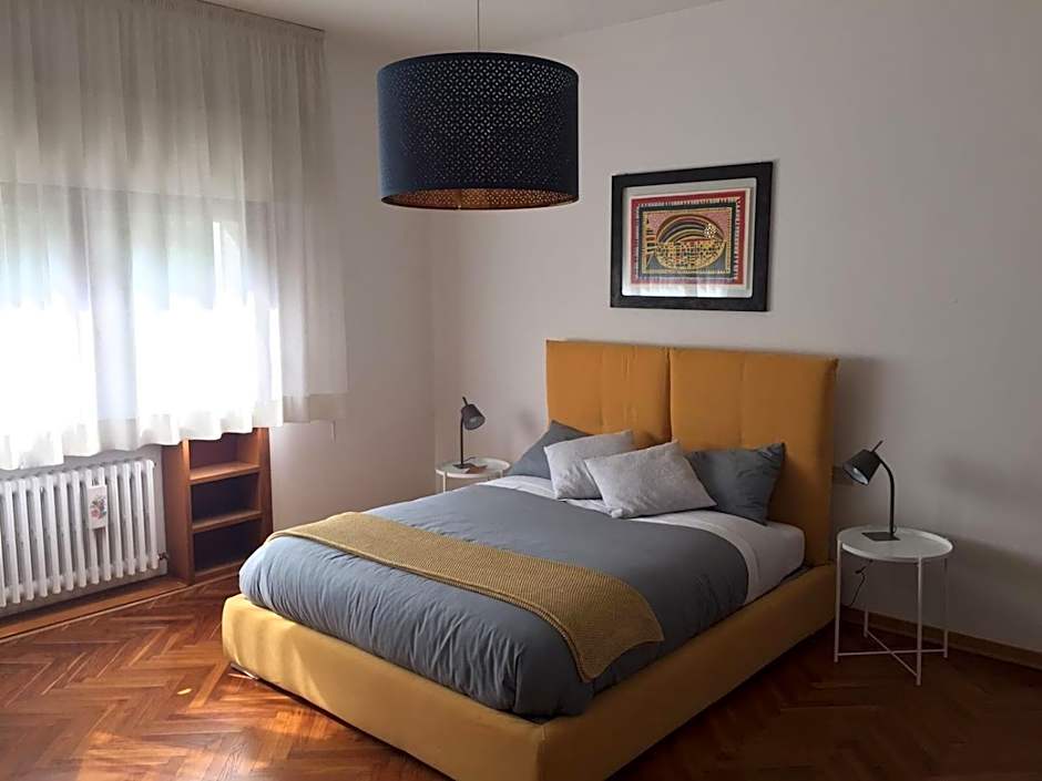 Casa Lunia Guesthouse