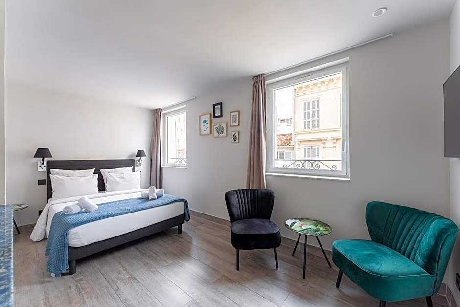 PARADISE Earth & Sea