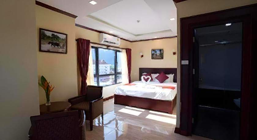 PM Hotel