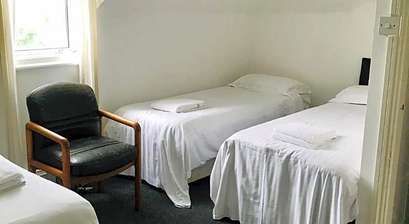 Amhurst Hotel