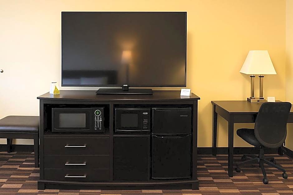 Boarders Inn & Suites by Cobblestone Hotels - Ashland City