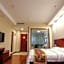 GreenTree Inn ShanDong Zaozhuang Tengzhou Xueyuan East Road Guiheyuan Business Hotel