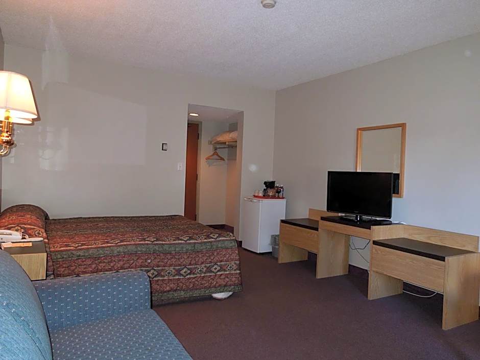 Walking Eagle Inn & Lodge