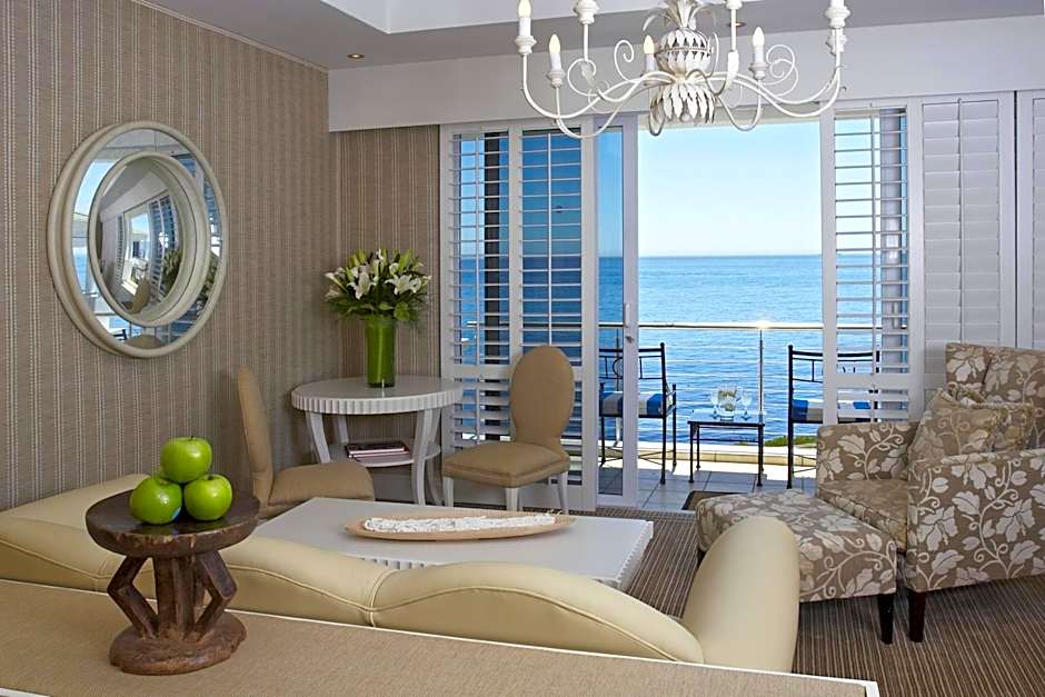 Twelve Apostles Hotel & Spa
