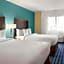 Dubuque Inn and Suites