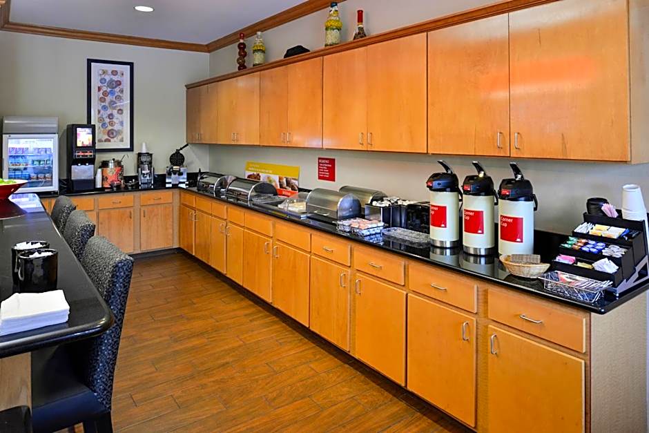 TownePlace Suites by Marriott Detroit Warren